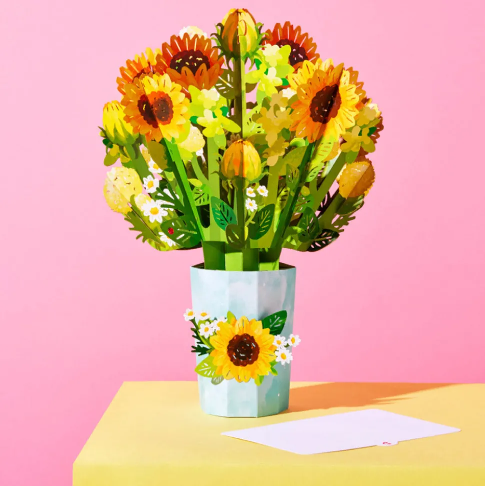 Lovepop Pop-Up Bouquets|Card & Gift Bundles|Daisy Greetings Plushpop Card and Bouquet Bundle