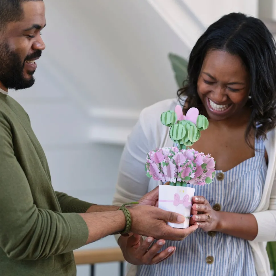 Lovepop Mother'S Day 5/11|Her|Disney’s Minnie Mouse Topiary Bouquet